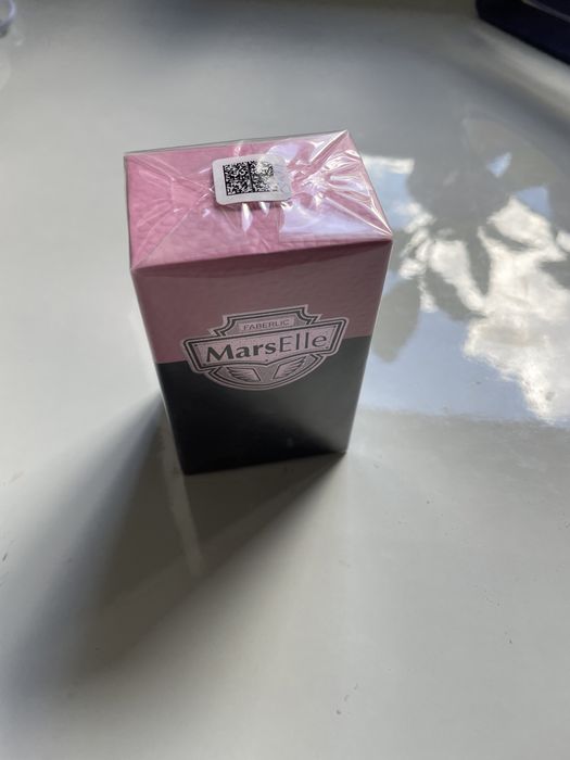 Продаю духи