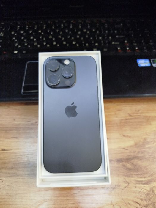 Айфон 16 Про продаю срочно!!! EAC