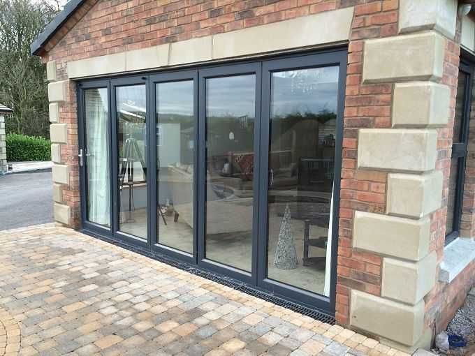 ОКНА пластиковые антрацит орех, Алюминиевые двери, витражи,перегородки