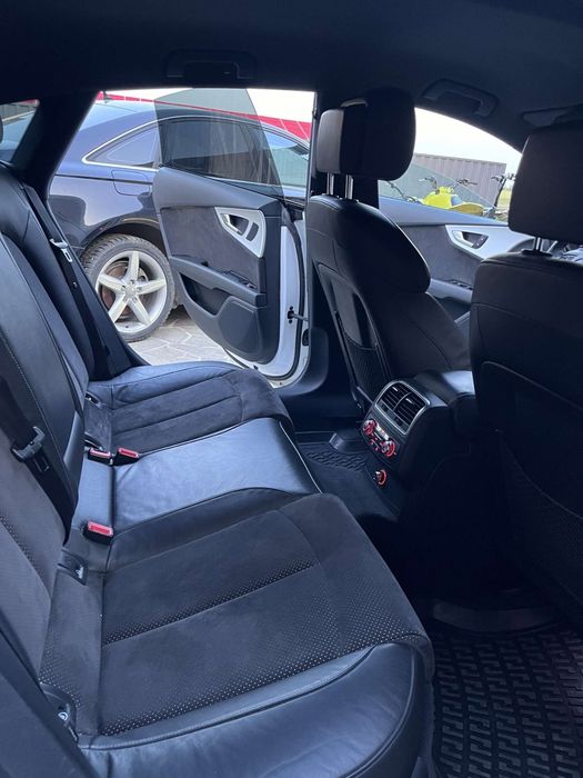 Audi A7 SPORTBACK   Quattro S Line