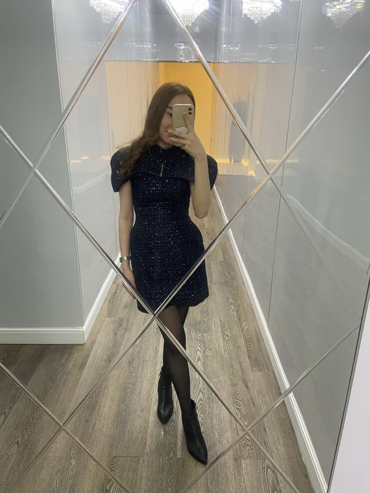 Продается платье жанская, размер м