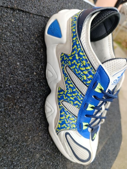 Adidas  Equipment 9.5uk