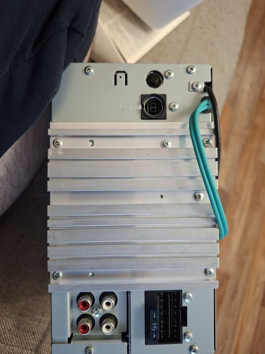 Автомагнитола бу в рабочем состоянии, USB, CD, MP3