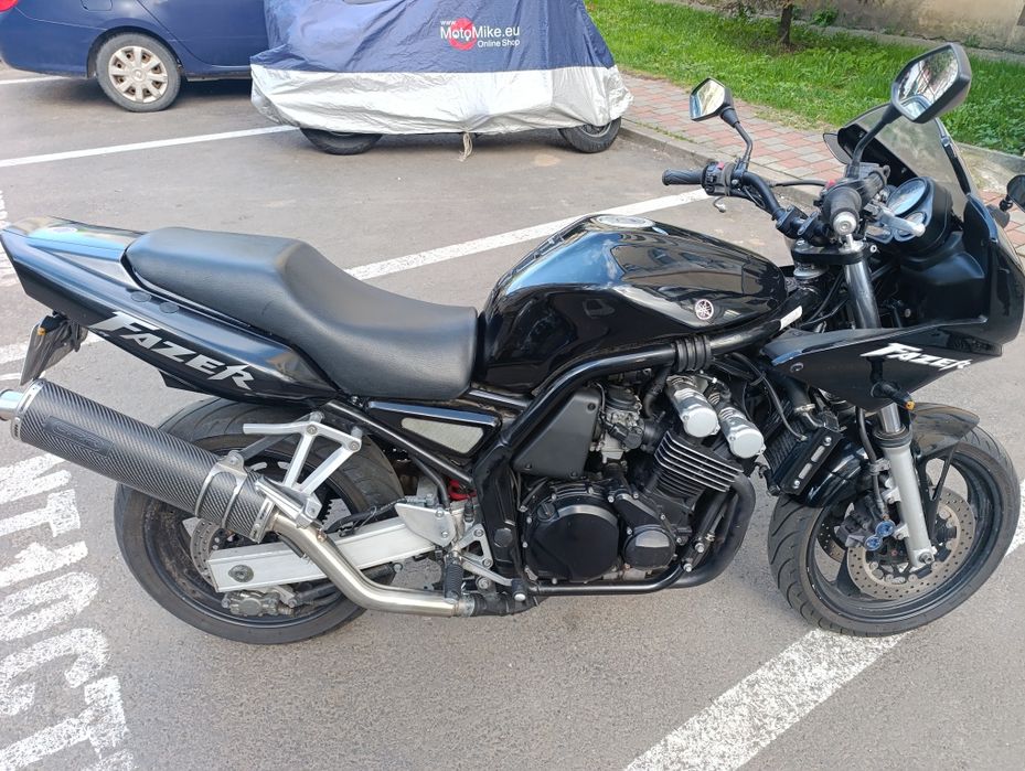 Yamaha Fazer 600