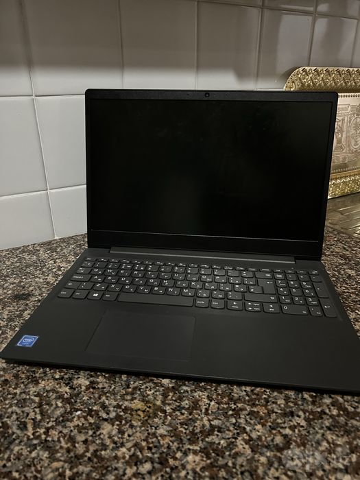 Lenova-v15.