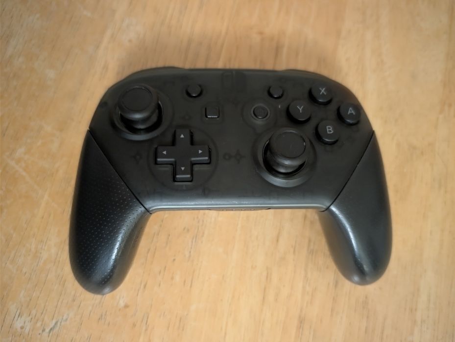 Controller Oficial Nintendo Switch Pro (Model HAC-013)