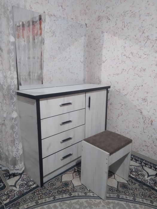 Mebellar sotiladi...