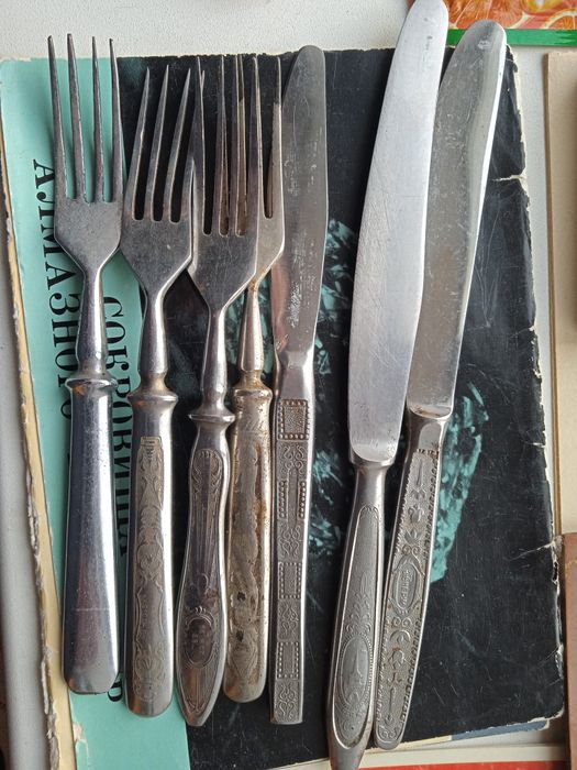 Продам вещи времён СССР.