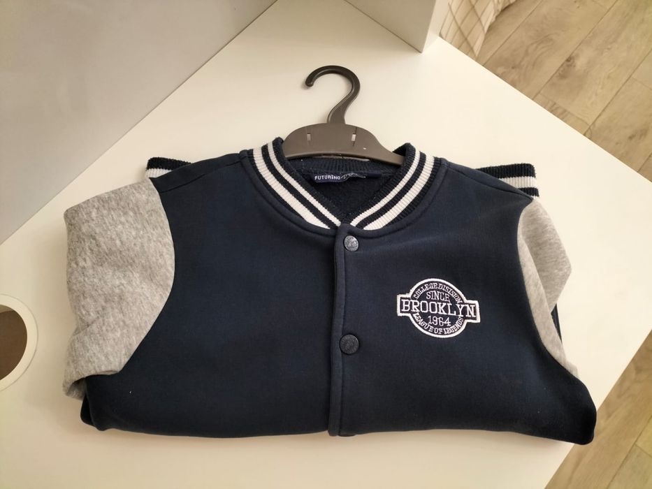 Продам одежда  школьника