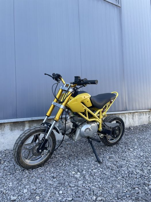 Продава се! Супермото 50 кубика.