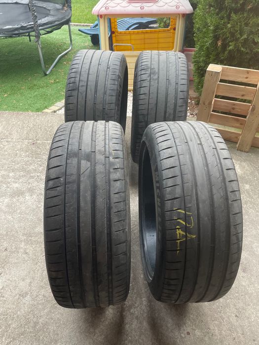 Летни гуми спорт пакет 325/35/23 и 285/40/23 MICHELIN