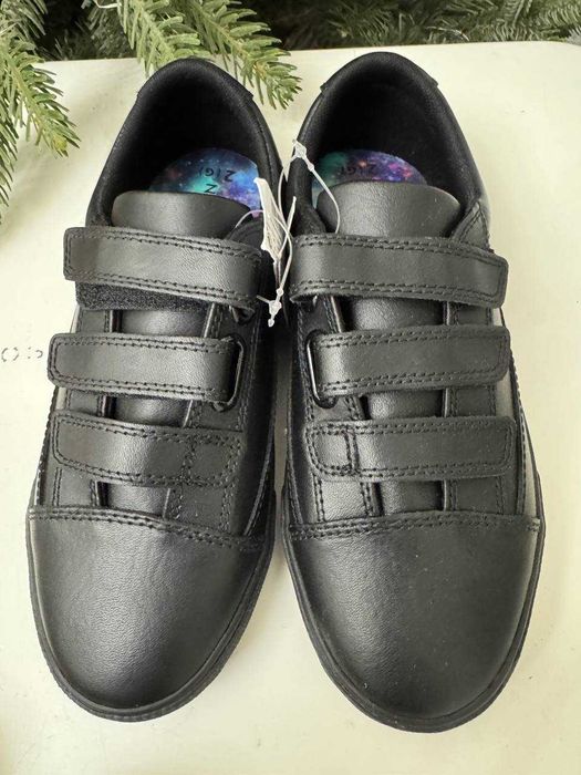 Новая фирменная обувь, размер 21, 24, 30, 32, 33, 34