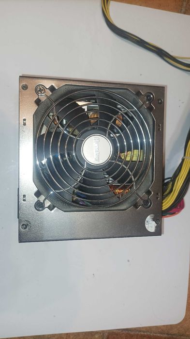 Б/у Блок питания HuntKey 600W