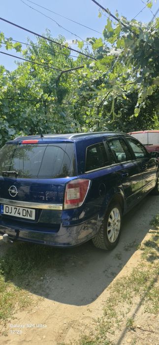 Vand Opel astra 1.9 120 cp,  2007