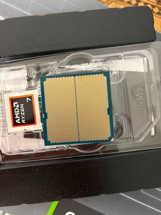 Procesor AMD Ryzen 7 9800X3D 4.7GHz Box