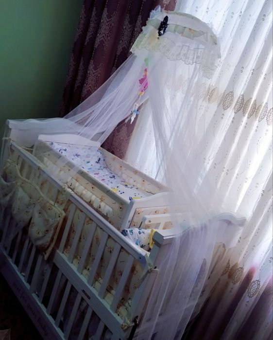 Ikkitali belanchak sotiladi