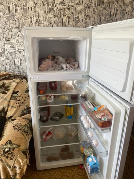 Продам холодильник