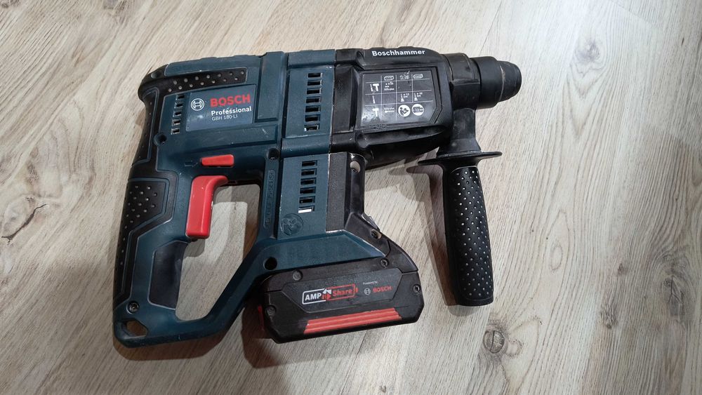 Промоция ПЕРФОРАТОР bosh professional