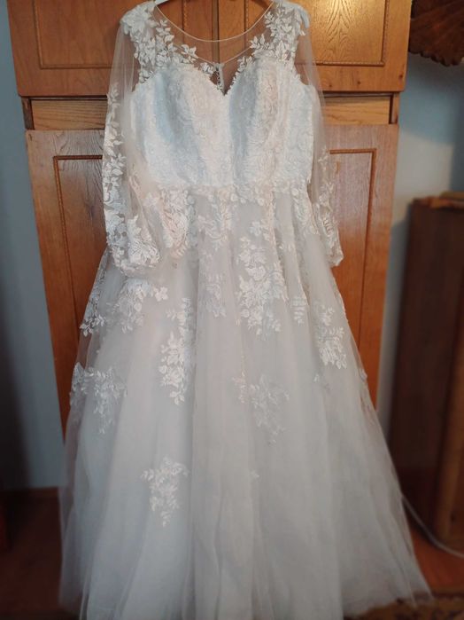 Rochie mireasa marimea 54-56