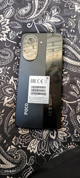 Продам сот телефон POCO C71
