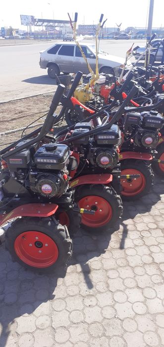 Мотоблок,окучник,плуг,грунтозацеп,телега