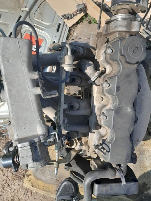 Продам мотор на нексию