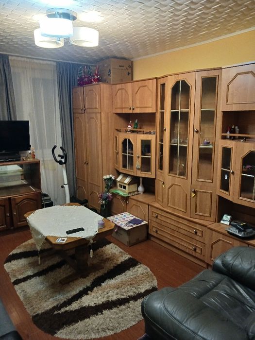 Apartament de vânzare cu două camere, strada Chimiei, etaj 3,
