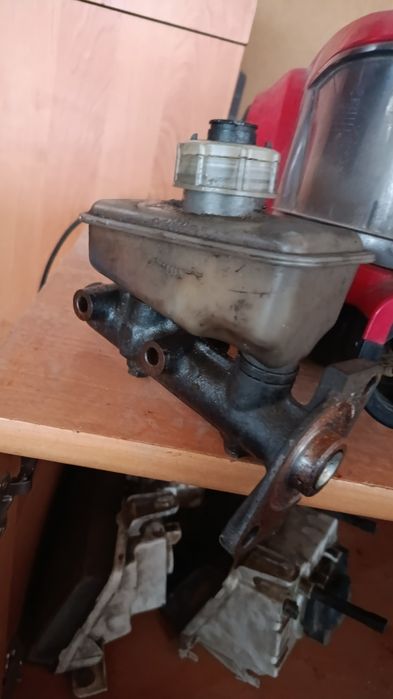 Продам запчасти на ВАЗ 2110