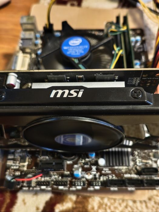 Kit  PC - Intel i5-4460, GTX 750 Ti 2GB, Placă de bază MSI H81M, 16GB RAM+Sursă Deluxe