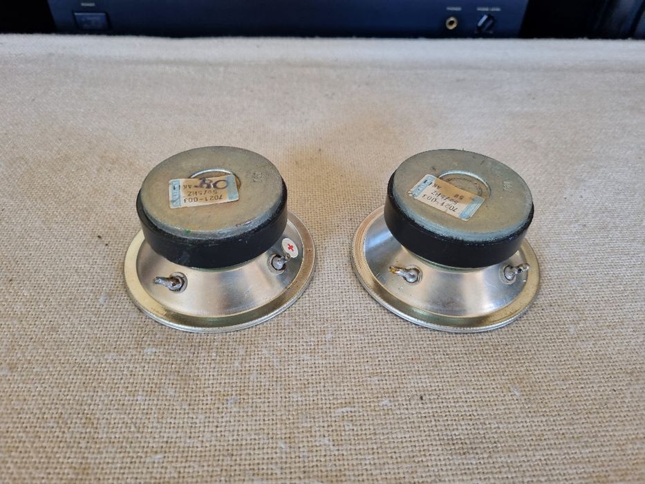 Set Difuzoare Medii Grundig. 4 ohms, 10 watts, 8,9 cm. Impecabile