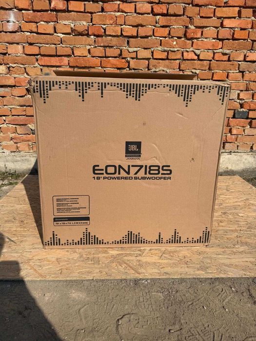 JBL EON 718S Subwoofer activ