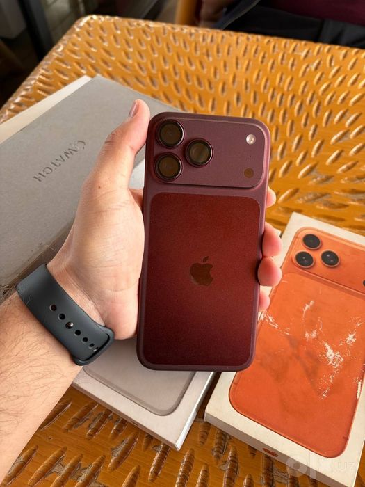 iPhone 17 Pro Max 256gb Orange/ Burgundy Brono