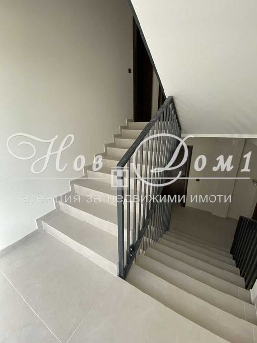 Продава се Тристаен апартамент в Варна, Бриз - 80 кв.м за 2100 €/кв.м - Снимка #7