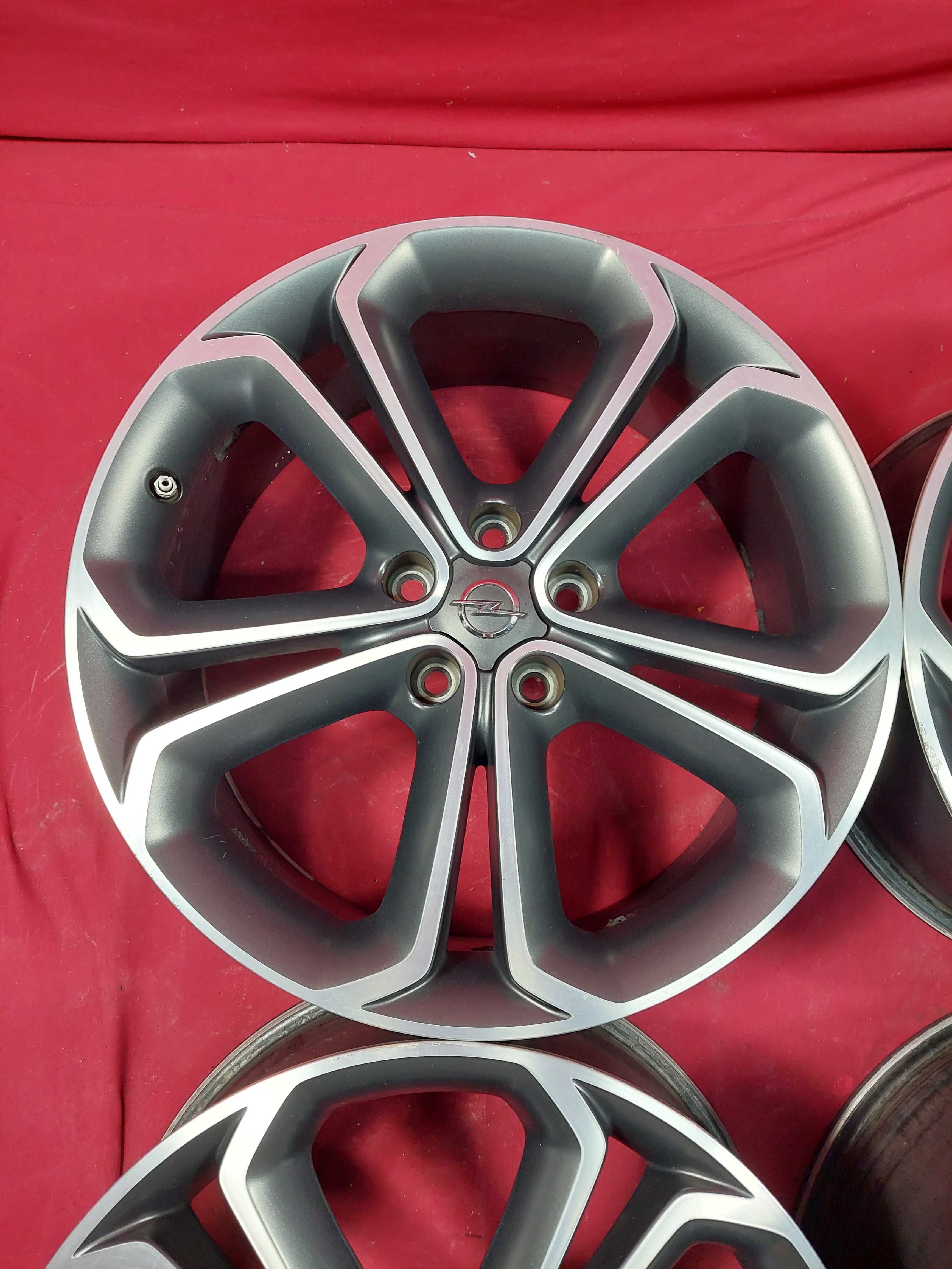 Opel Astra J P-J, P-J/SW, -/V - LK 5x115 - Räder LV1 Gold glänzend