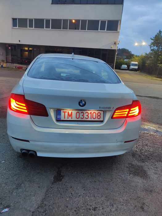 BMW Seria 5 2010 — imagine 2