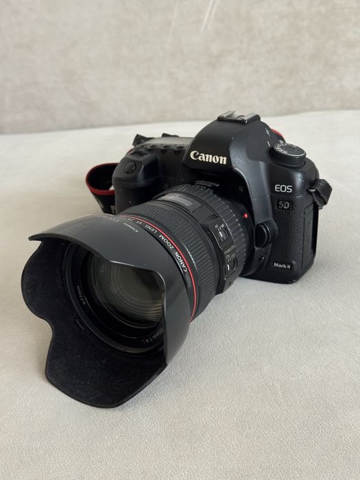 Фотоаппарат canon 5D Mark2