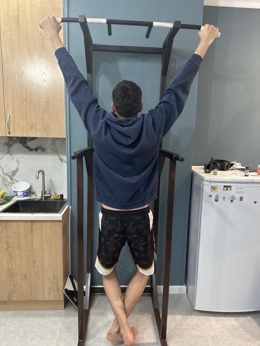 Турник выс 2 метра