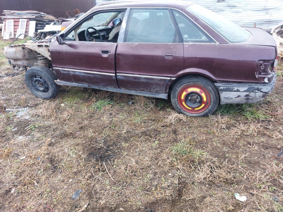 Продам ауди 80 б3 по запчестям