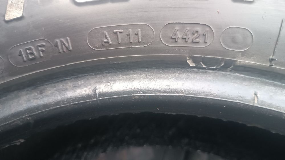 235/70/16 BF Goodrich Дот 4421