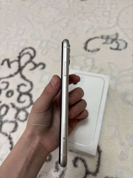 Айфон 11 128гб срочно