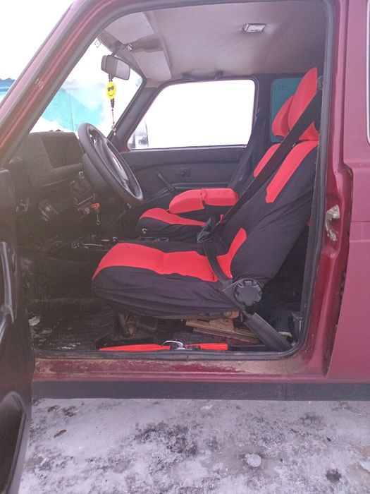 Продам машину нива