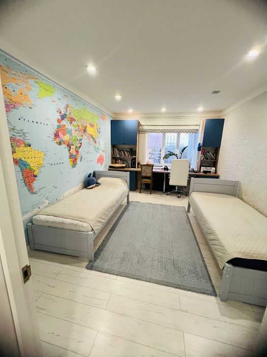 Продам 5 ком кв 186 м2 евроремонт в районе Галактики - View 3