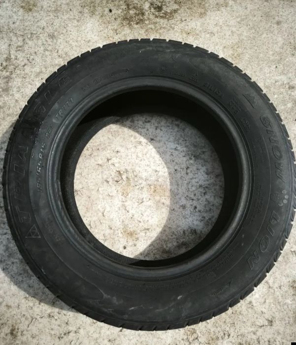 Продам  резину 185/65/15