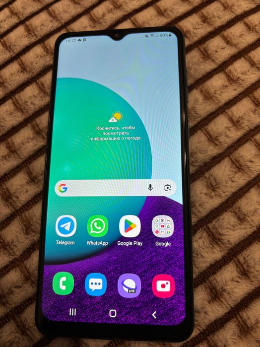 Galaxy A02 телефон