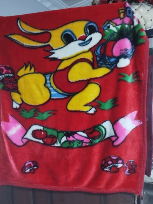 2 Одеяла детское 15 тысяч за 2 шт.Чилонзар 25 квартал