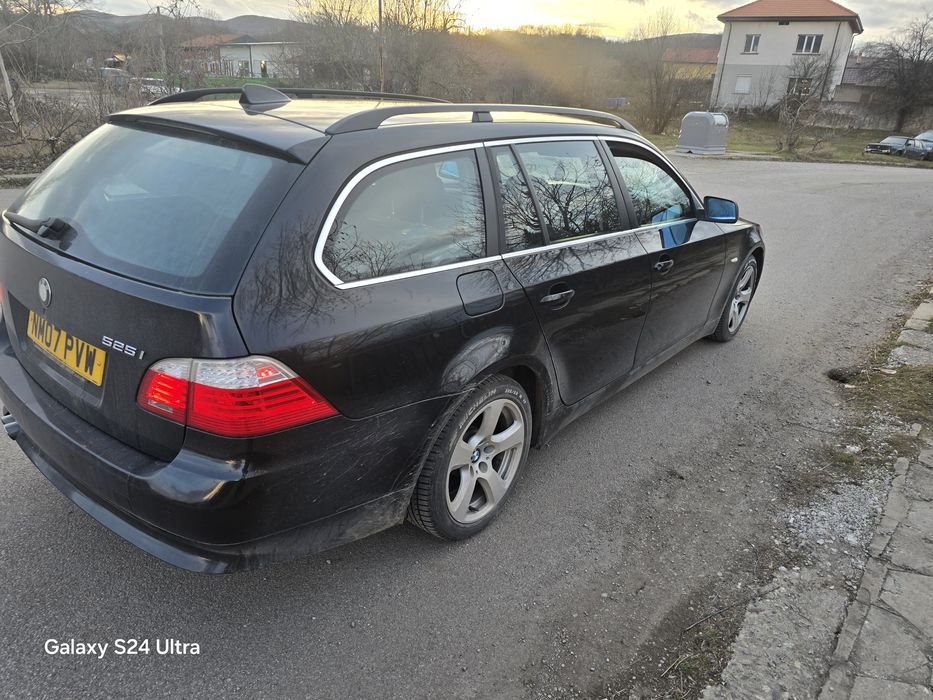 Bmw E61 525i 218k на части