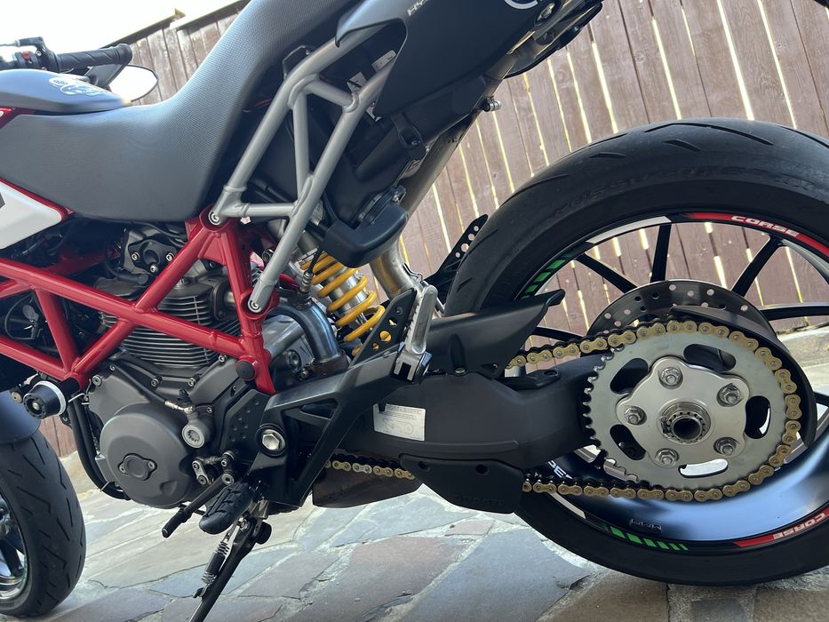 Ducati Hypermotard 796