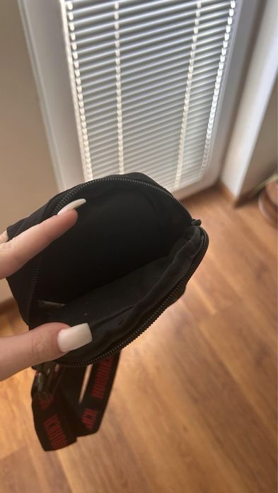 Чантичка Hoodrich