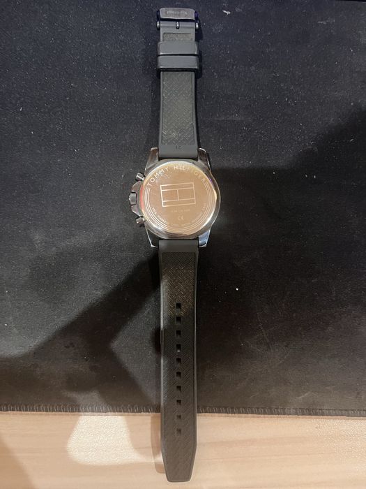 Часовник Tommy Hilfiger ,,MASON’’