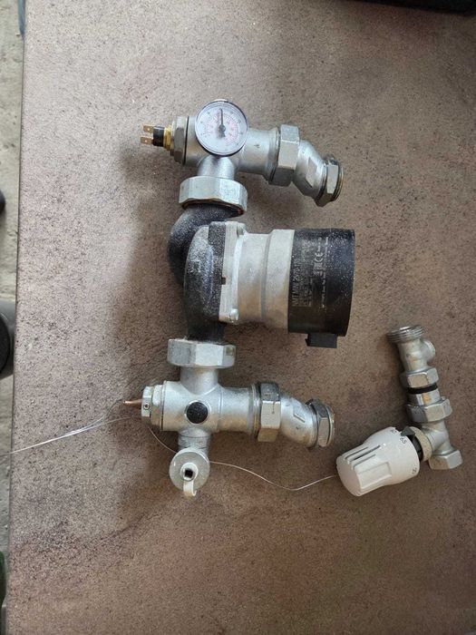 Pachet grup de amestec cu pompa IMP PUMPS (Incalzire pardoseala)